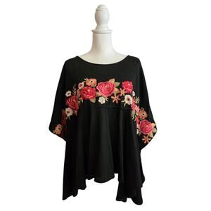 Savanna Jane Floral Embroidered Poncho Swing Top Black Size M/L Oversized Boho